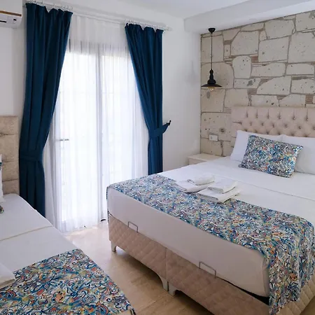 Trend Blue Boutique Çeşme