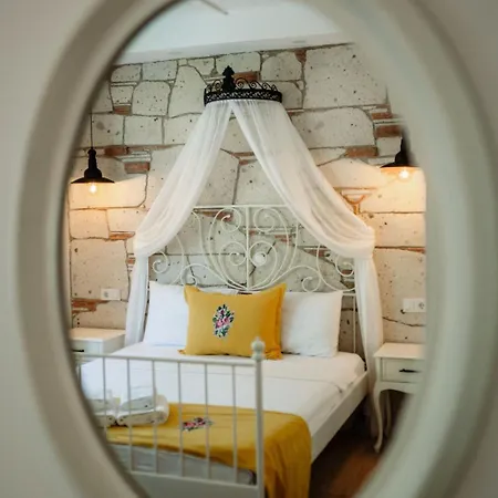 Trend Blue Boutique Çeşme