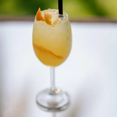 Trend Blue Boutique Çeşme